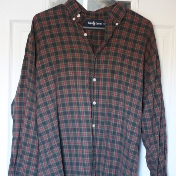 Sold ❌Ralph Lauren Casual Button Down - Picture 3 of 4